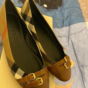 COPY - Burberry dark tan ballerina